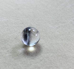 6.9mm无任何优化和入胶巴西天然顺猫眼黑银钛晶花单珠鱼骨发吊坠