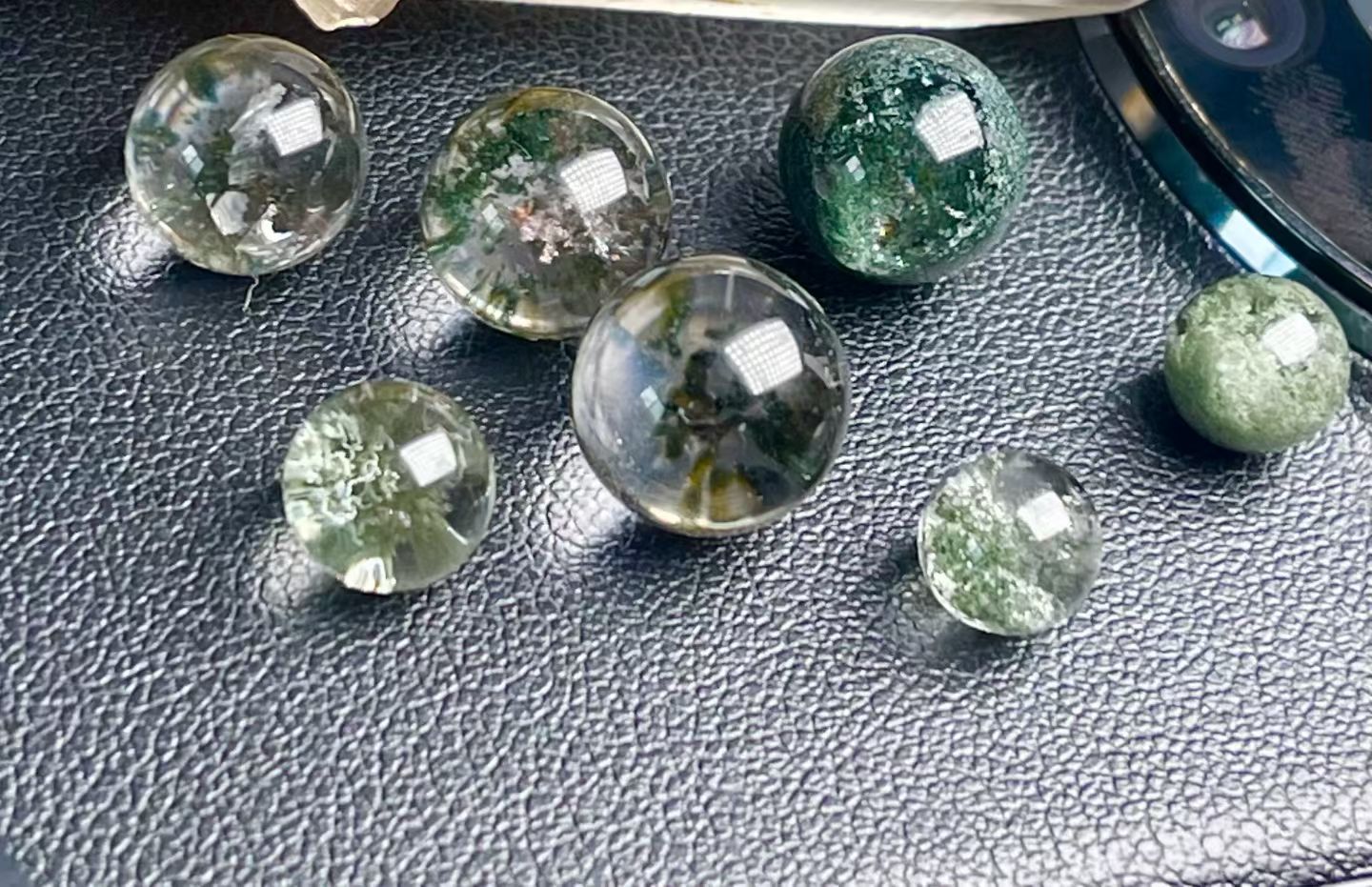 亏本大漏巴西老矿天然彩色绿幽灵单珠水晶配饰