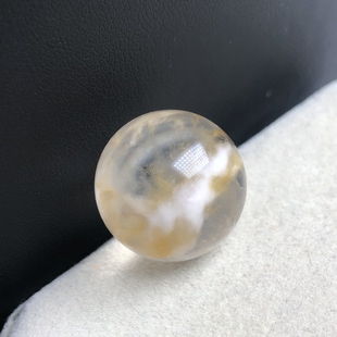 无任何优化入胶天然水晶卷毛黄兔毛单珠吊坠 20.6mm