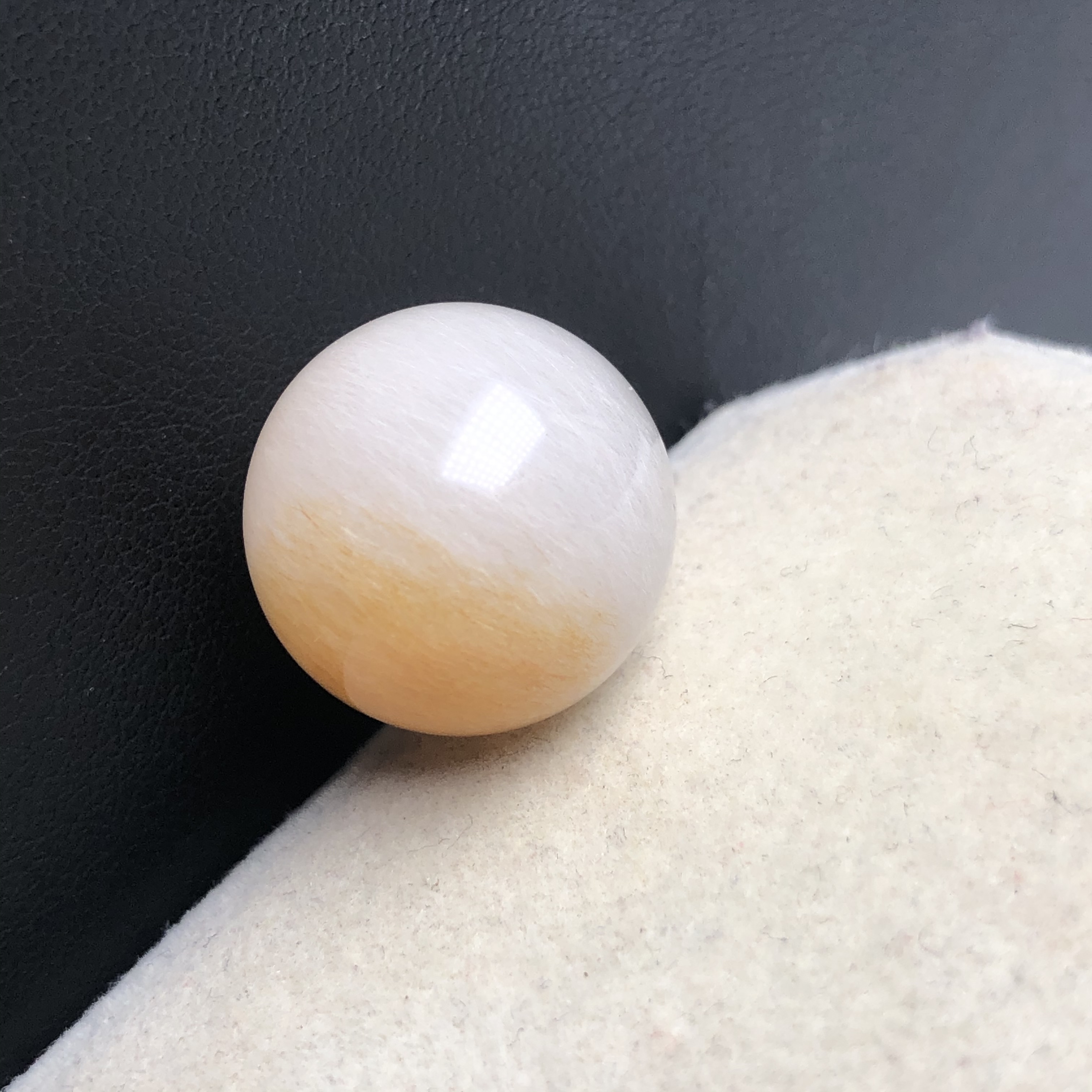 （17mm）顺发稀少天然水晶鸳鸯体双色黄白发晶单珠