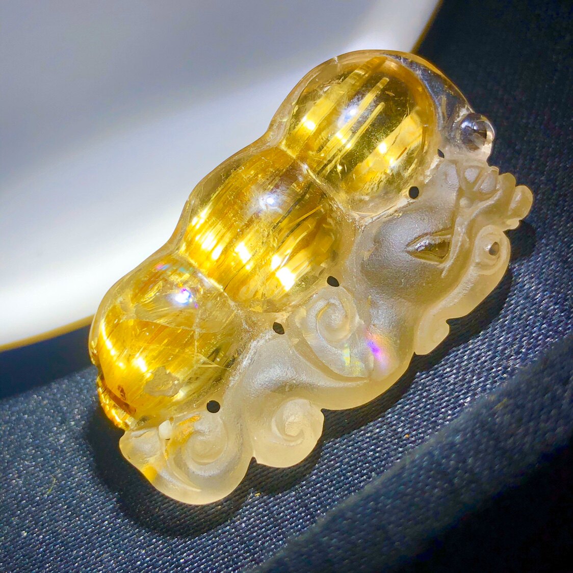精美天然板顺猫眼雕刻钛晶貔貅水晶吊坠