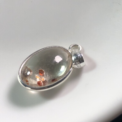 老矿天然水晶包裹红石榴石红色宝石共生矿吊坠纯银镶嵌