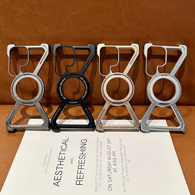 派凡Z壳适用三星s25ultra手机壳金属无边框s25+后壳samsungs24u加保护套骨架新款半包外壳带磁吸支架超薄创意