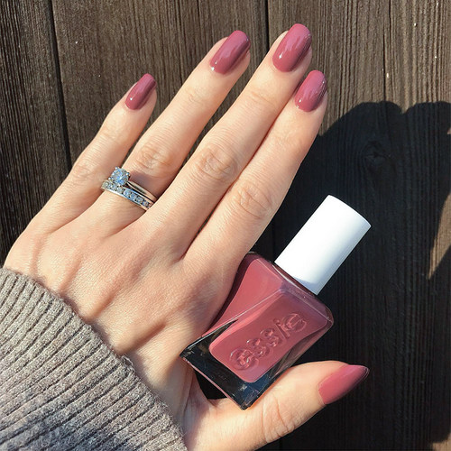 美国essie指甲油秋冬显白葡萄紫色72烟熏紫NOT WHAT IT SEAMS免烤