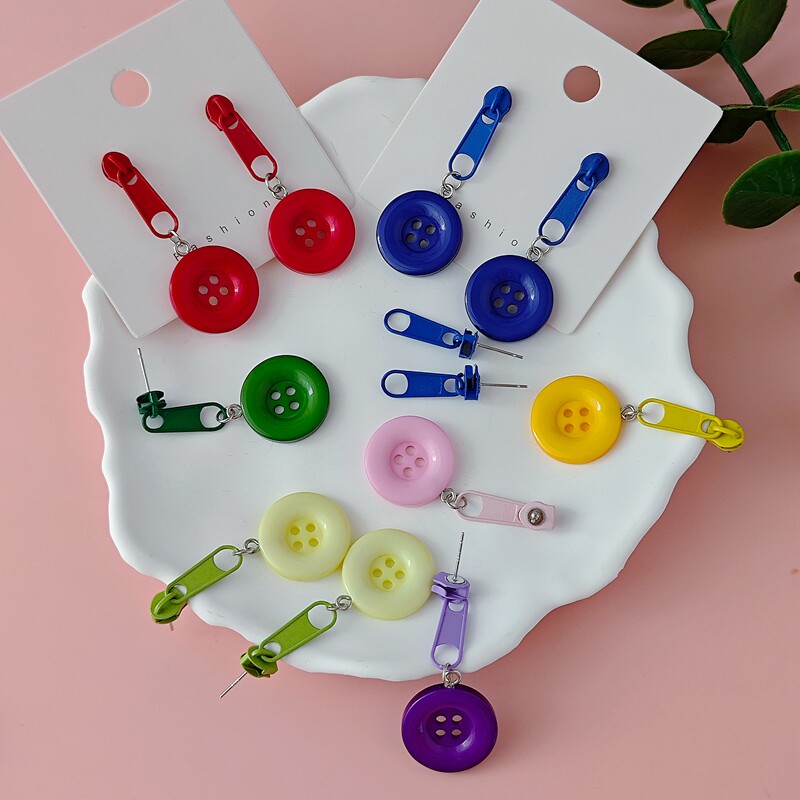 INS时尚创意小众防过敏耳钉个性甜酷拉链纽扣耳坠闺蜜女友礼物
