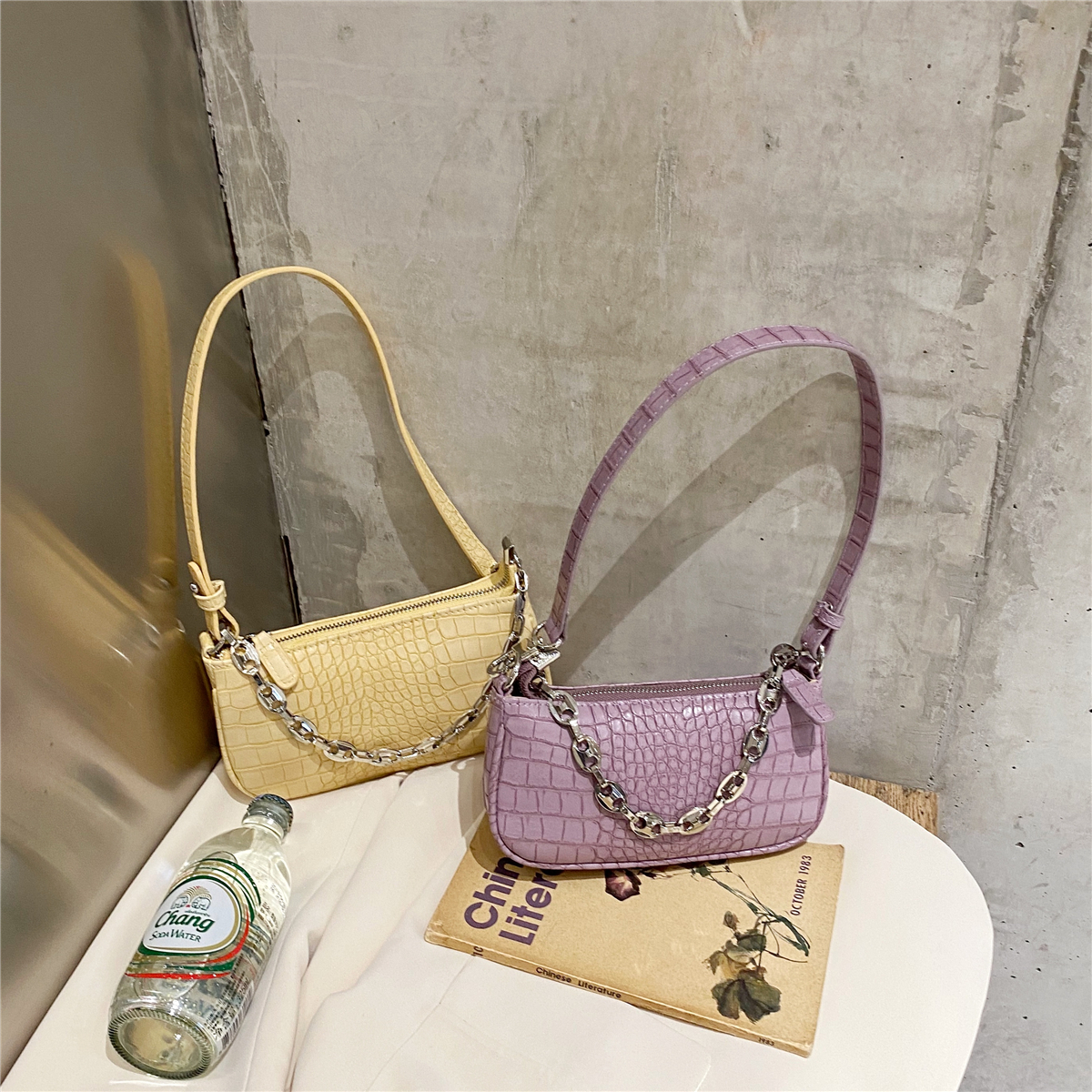 啊涩链条新款潮时尚风法棍单肩包