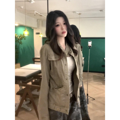 秋季复古立领工装外套女显瘦