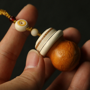 一物一拍沪上海派精工制作镶嵌猛犸牙葫芦手工压花“达摩面壁”