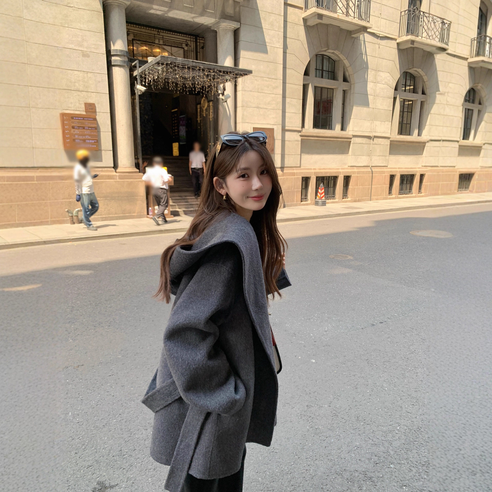 MOLIN小个子秋冬新款连帽羊毛双面呢大衣女中长款毛呢外套显瘦简
