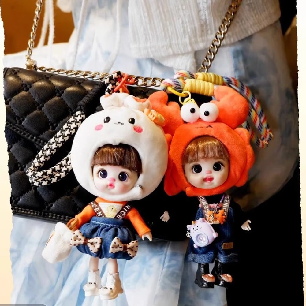 正版萝莉芬潮玩创意时尚手机挂件搪胶娃娃萌趣挂件娃手办礼物手办