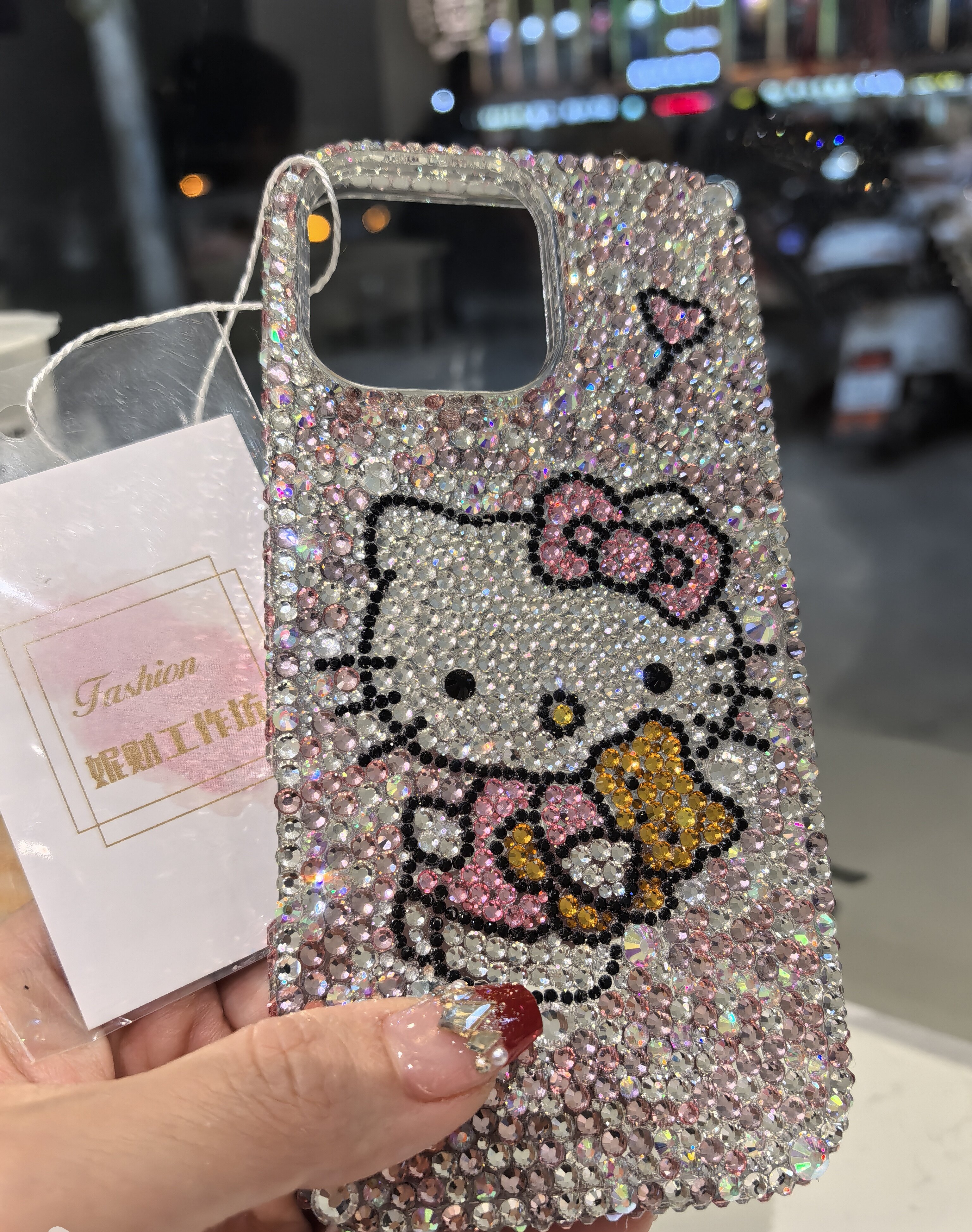 新款网红懒懒同款适用iPhone16pro max苹果14手机壳Xs奢华水钻可爱卡通猫15plus保护套13全包防摔11