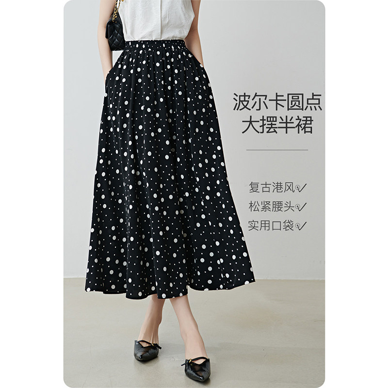 晚白2026年春新款复古波点港风松紧腰半裙带口袋遮胯大摆半身裙