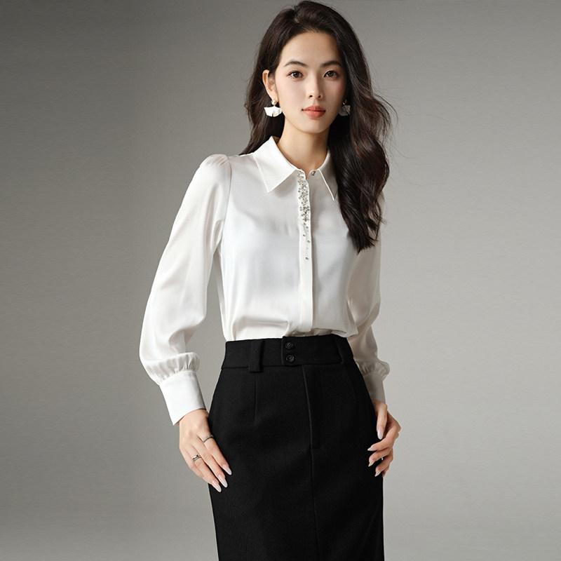 晚白翻领减龄职业通勤衬衫