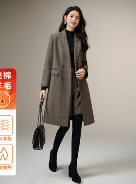 晚白2025年冬新款法式气质翻驳领夹棉外套挺括利落百搭羊毛大衣女