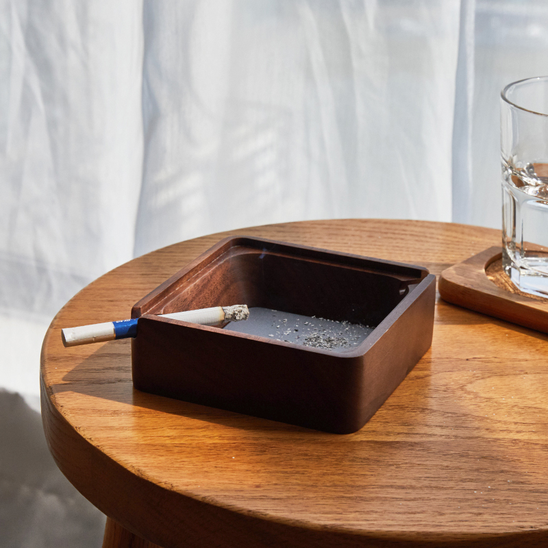 梵瀚黑胡桃木带盖烟灰缸