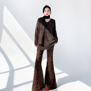 AKSAYA高级感韩系宽松慵懒风套头咖色毛衣中长款打底衫女秋冬新款