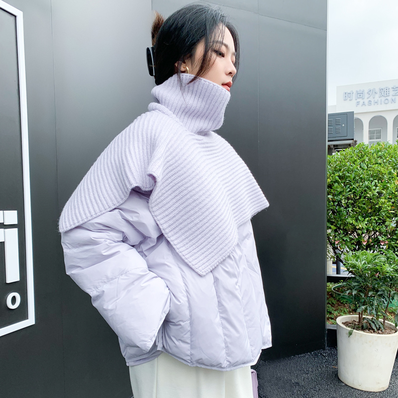 AKSAYA时尚气质宽松蝙蝠袖带围脖浅紫色羽绒服外套女2025冬季新款