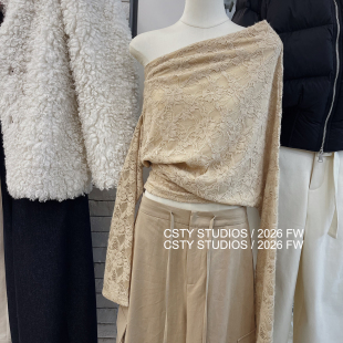 时髦露肩内搭外穿小众打底衫 新款 潮 斜肩收腰蕾丝上衣女春季 法式