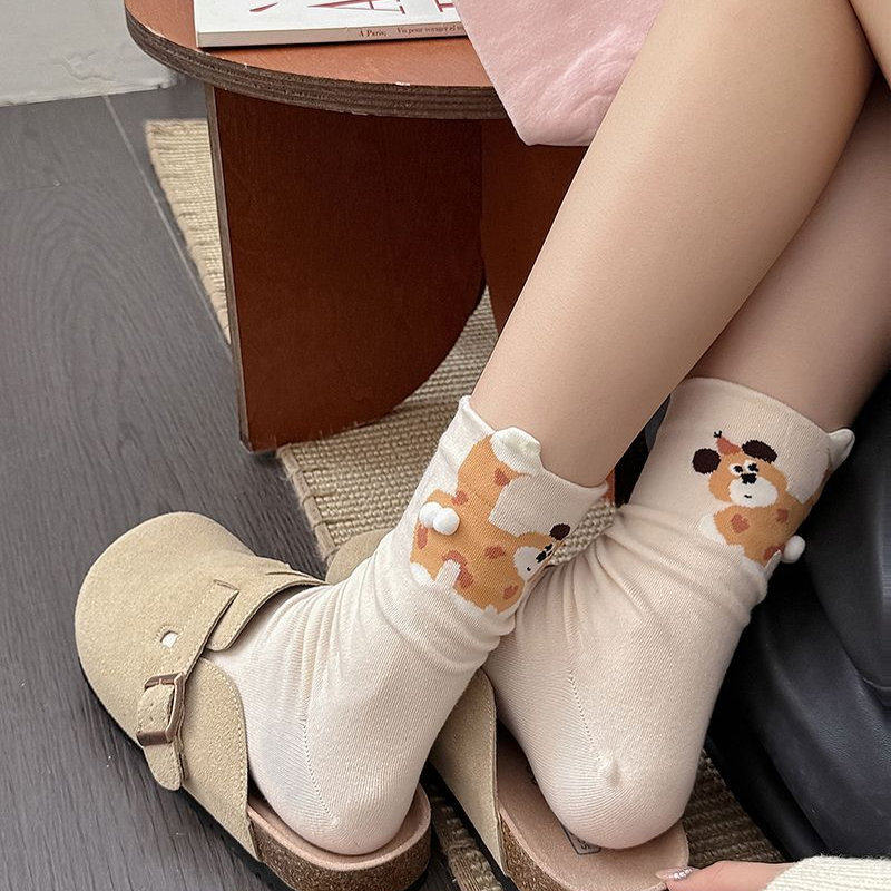 2025新款创意可爱搞怪卡通袜子女中筒袜棉秋季小狗长袜个性球球