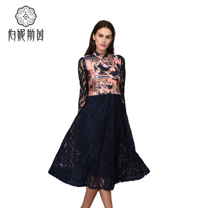 Bernieelen/伯妮斯茵2022春季新款复古印花连衣裙中裙长裙171S165