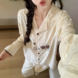 睡衣女秋冬季海岛绒豹纹卡通猫咪保暖磨毛德绒2026新款加厚家居服