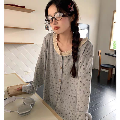 甜美蕾丝圆领小熊睡衣女秋冬德绒