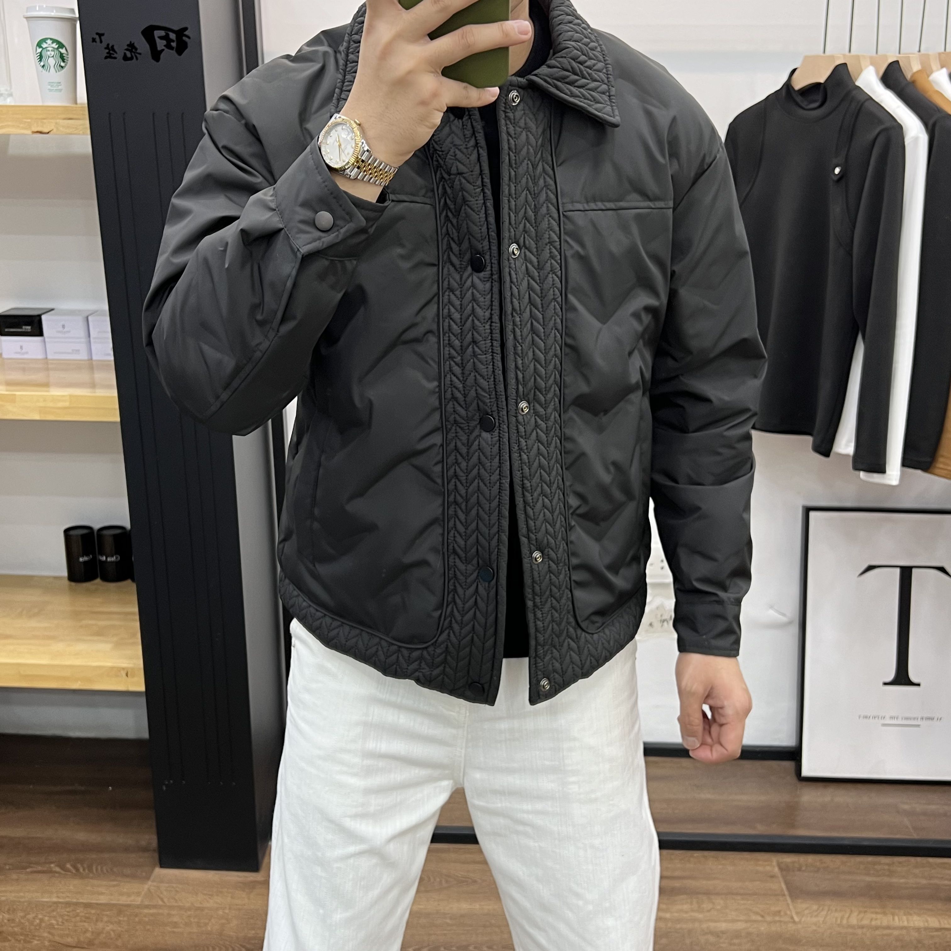 田先生修身翻领百搭短款羽绒外套