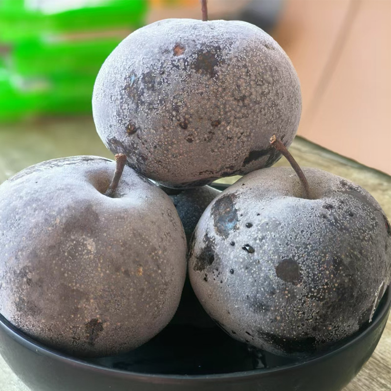 东北冻梨正宗鲜梨大黑梨