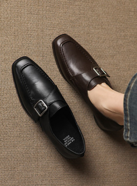 方头粗跟TPR(牛筋）胶粘工艺头层猪皮深口单鞋