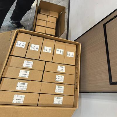 配件BANNER邦纳 型号MQDC-406 订货号45136现货 全新未开封 议价