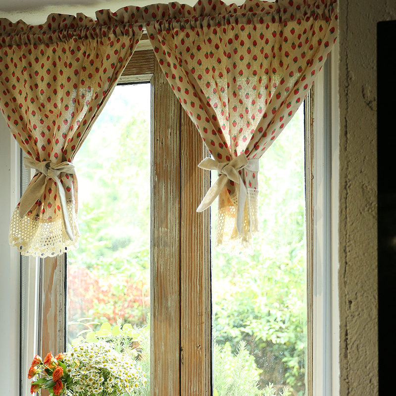 鸢尾乡旅棉麻草莓半帘柜子