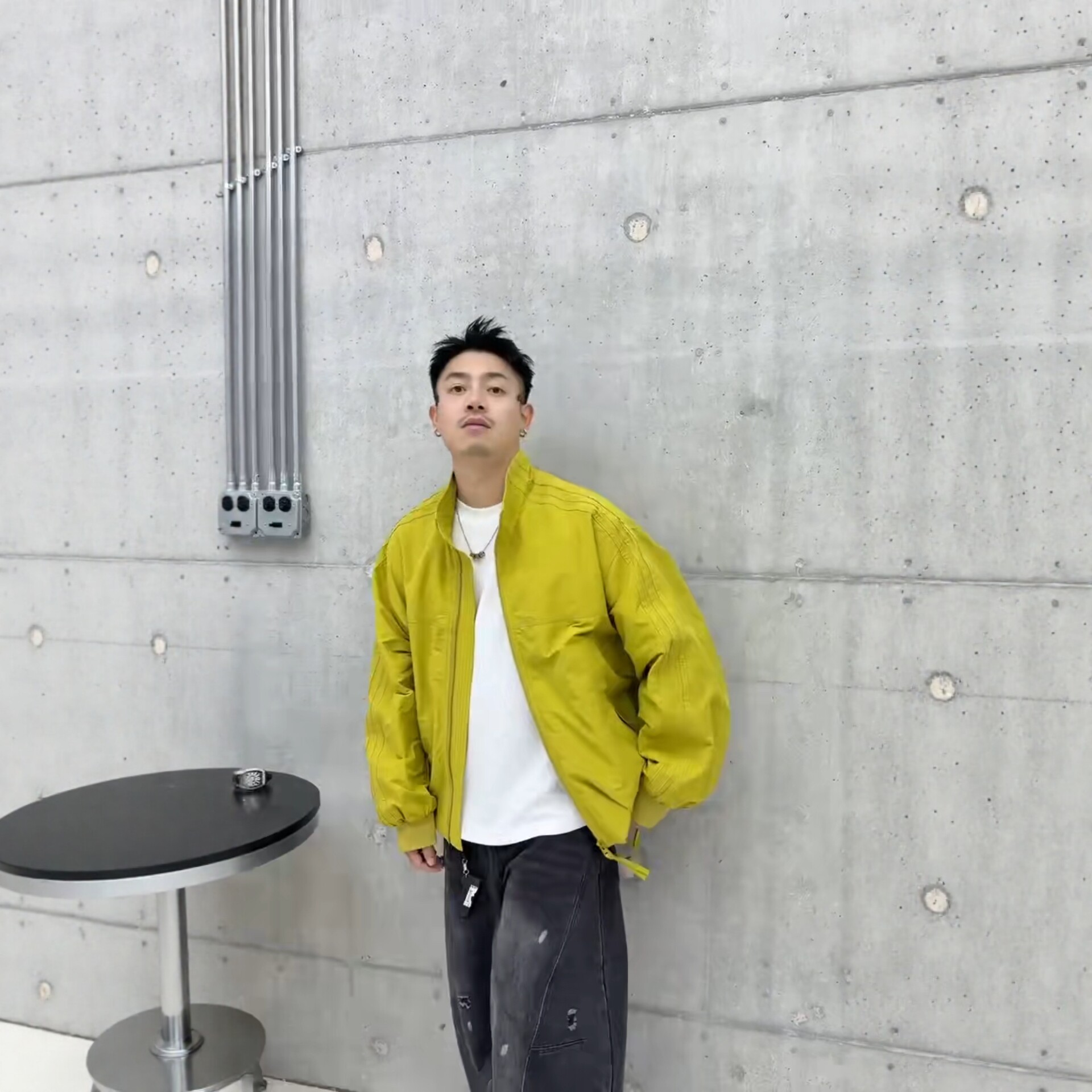 男款夹克2026春季新款痞帅亮面防风薄款外套休闲设计感潮牌上衣服