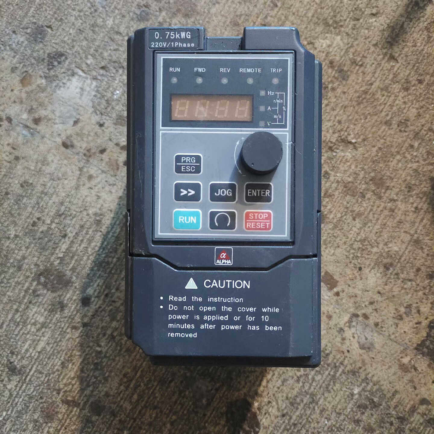 二手拆机阿尓法，ALPH6000E，220V，750W变频器
