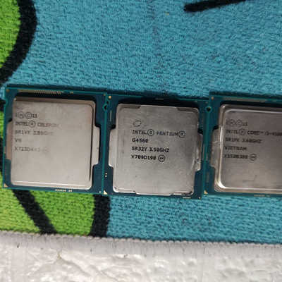 英特尔CPU处理器三颗，赛扬G1840  2.8GHz，奔腾