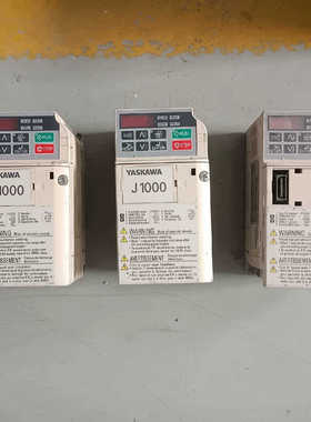 安川变频器ClMR-JCBA0002BAA  0.25Kw