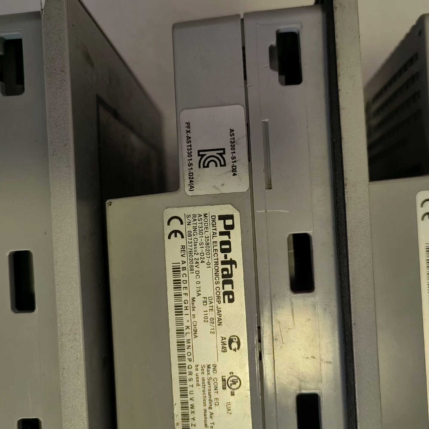 proface触摸屏ast3301w-B1-d24/agp3