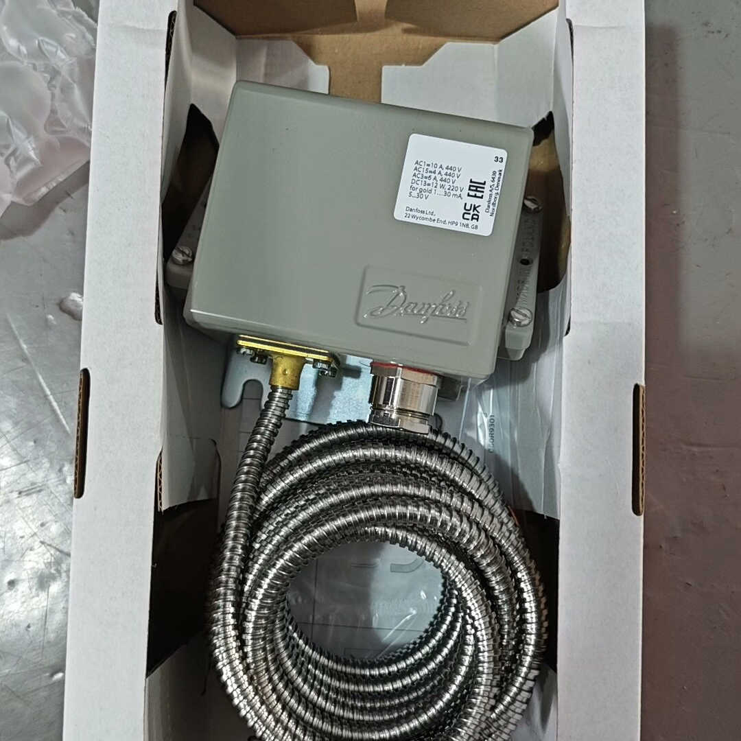 丹佛斯温度开关060L313066 KPS80