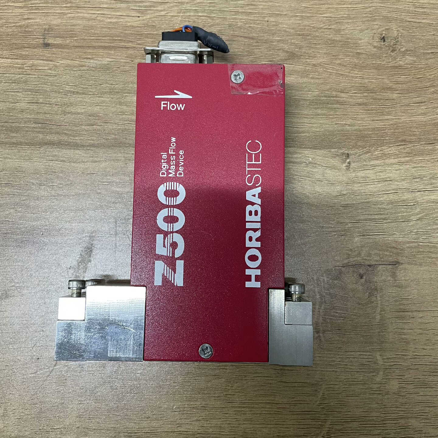 HORIBA SEC-Z512MGX, N2,10SCCM: