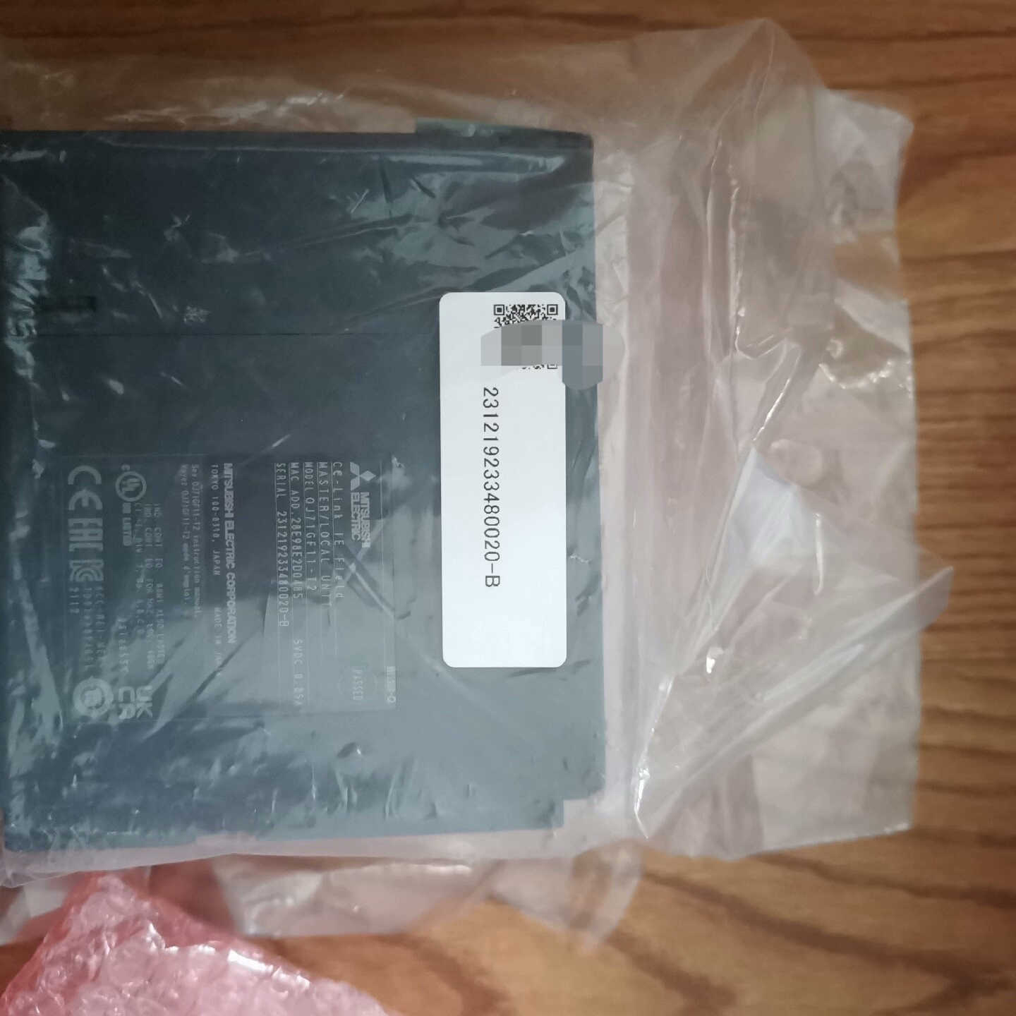 三菱QJ71GF11-T2，23开头，拆开未使用，成色漂亮