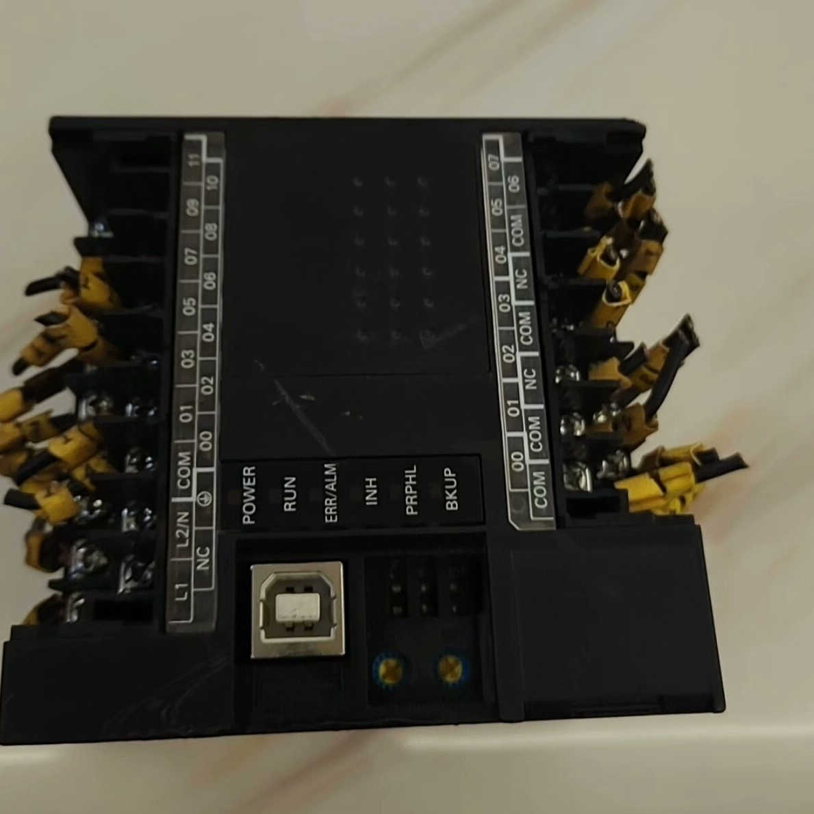 PLCPLC CP1E-E20DR-A二手拆机功能包好