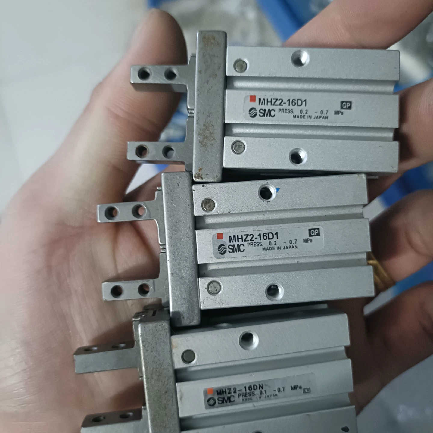 MHZ2-16D1  MHZ2-16DN