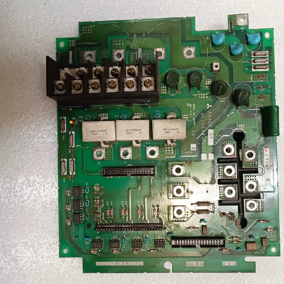 三菱A54GA5.5C驱动板，PGH3016AM，功能包好，