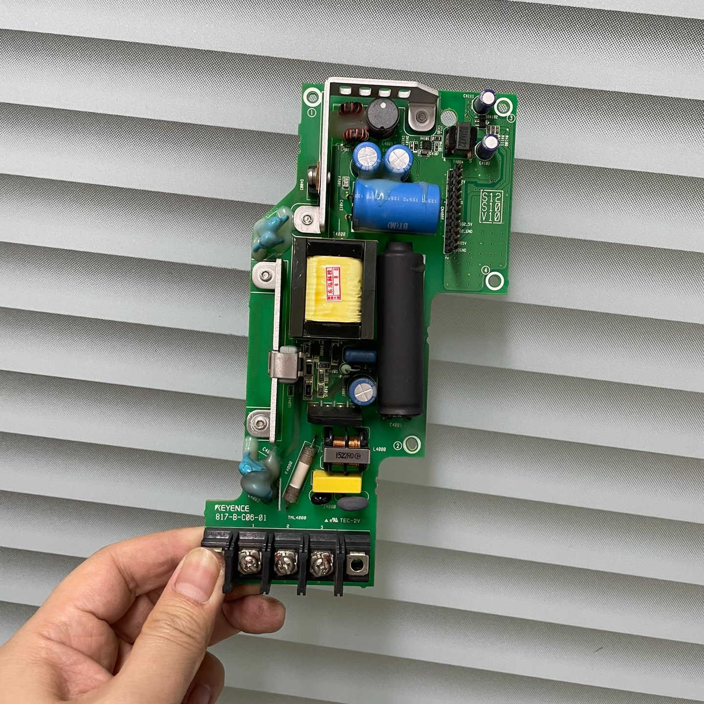 基恩士 工业 电源板 817-B-C06-01