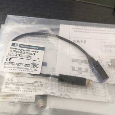 接近开关XS7J1A1PAL01M8C