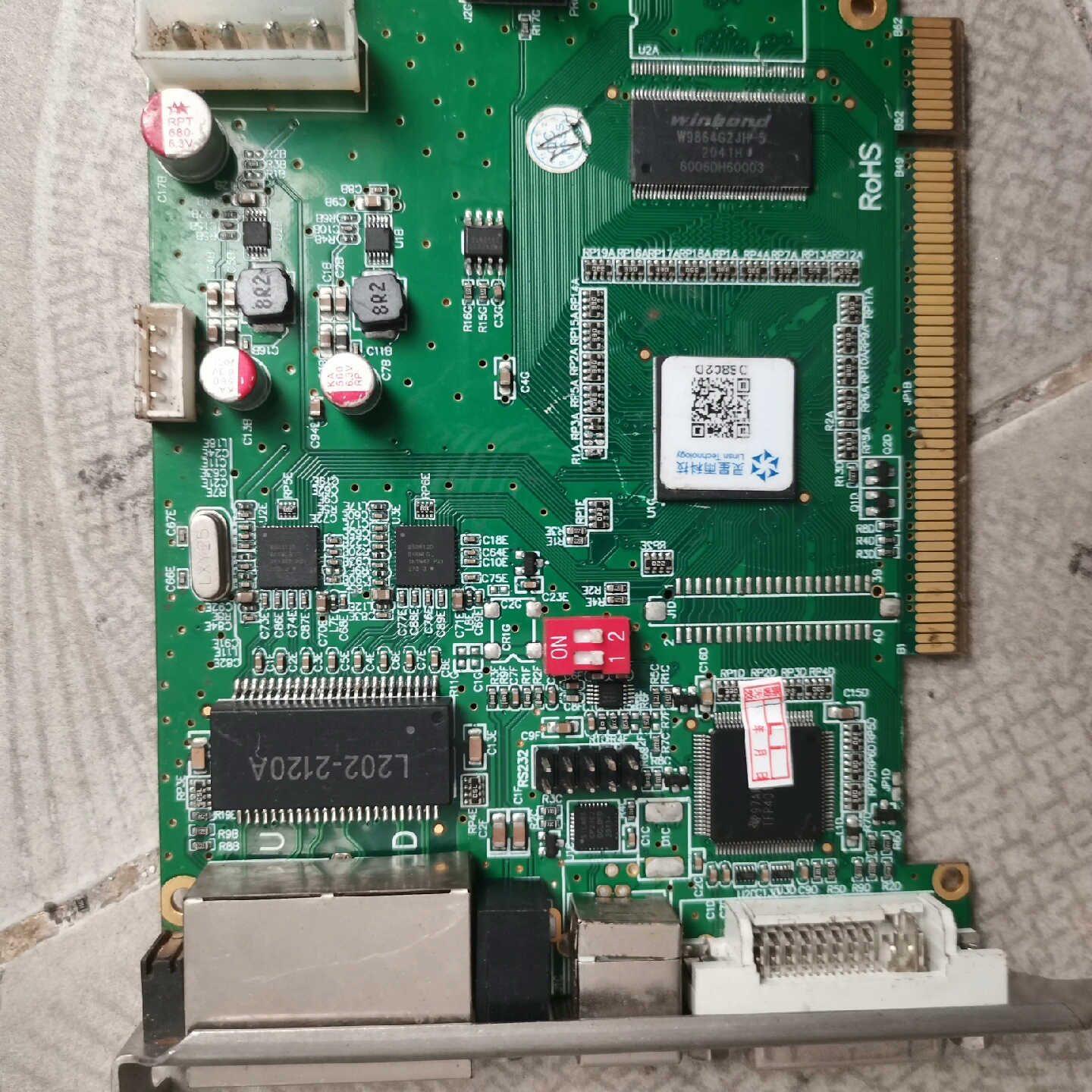 灵星雨TS802D发送卡LED全彩同步发射卡灵星雨发送卡TS