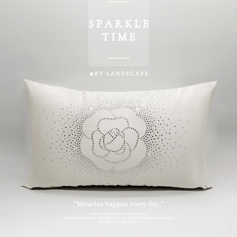 新款茶花轻颂镶钻小抱枕装饰枕腰枕枕芯