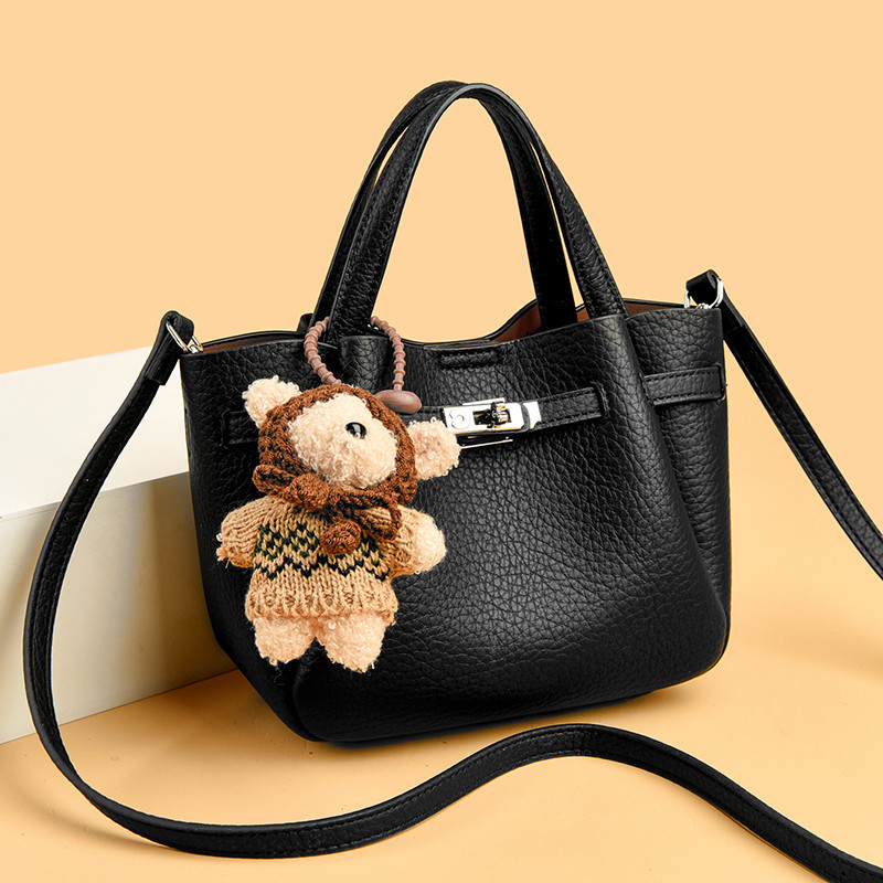 高级感真皮手提包女2026新款大容量头层牛皮水桶包百搭单肩斜挎包