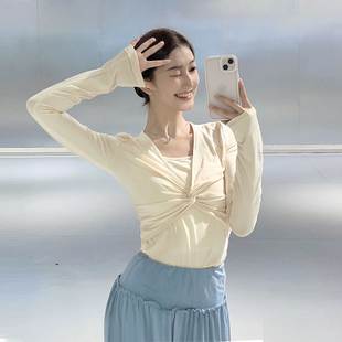 古典舞衣服秋冬舞蹈练功服女中国舞芭蕾舞显瘦长袖套装舞服上衣