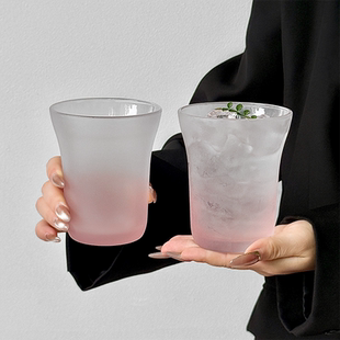 高级感ins风喇叭口玻璃杯渐变粉磨砂质感古典杯冷萃杯拿铁咖啡杯