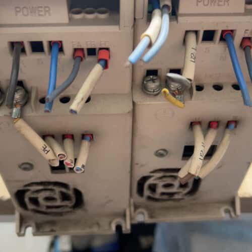 议价海利普变频器HLPNV0D3721B，0.37KW，220V可维修